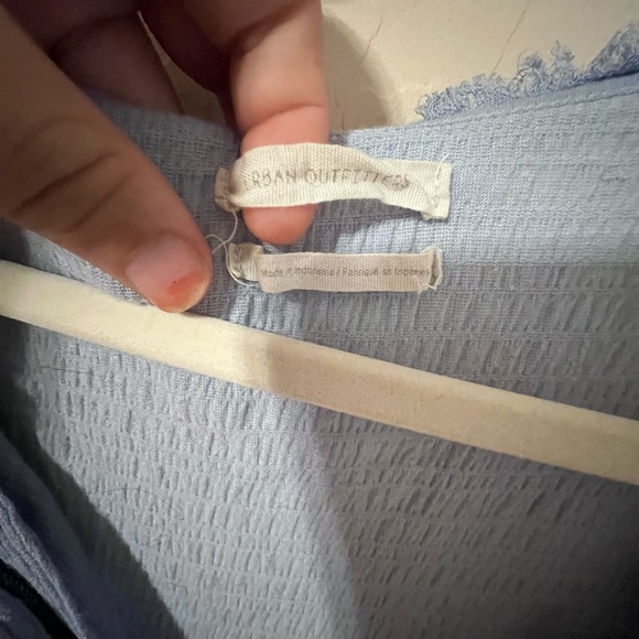 Urban Outfitters top - Picture 2 of 4